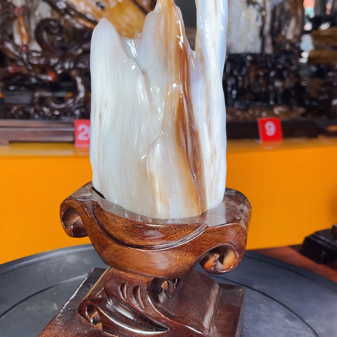 硅化玉未镶嵌珠宝奇石