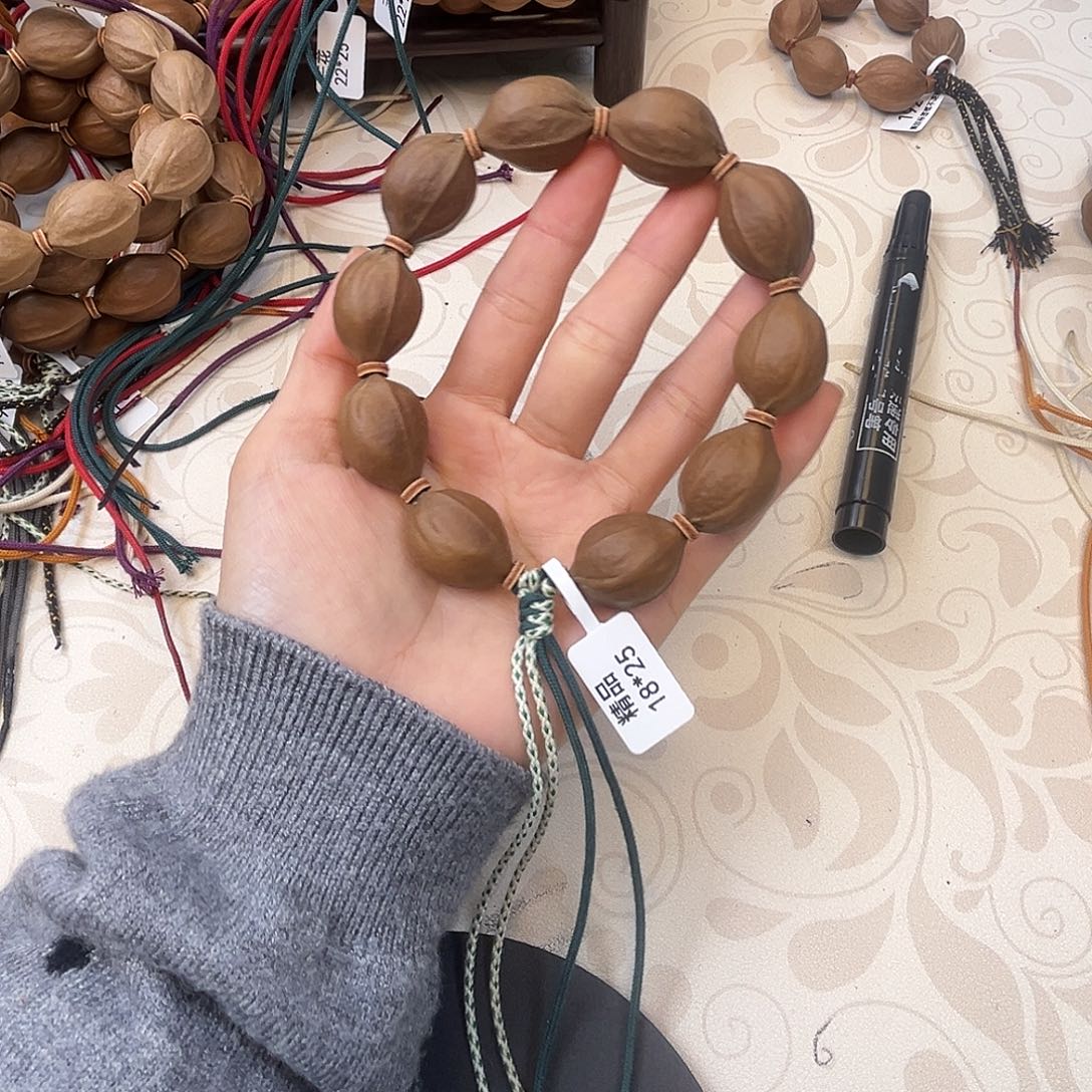 T***M橄榄核吊坠111111