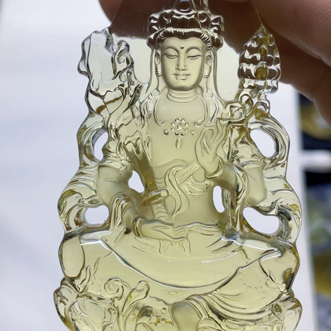 c***t未镶嵌颈饰水晶黄水晶大师精雕虚空