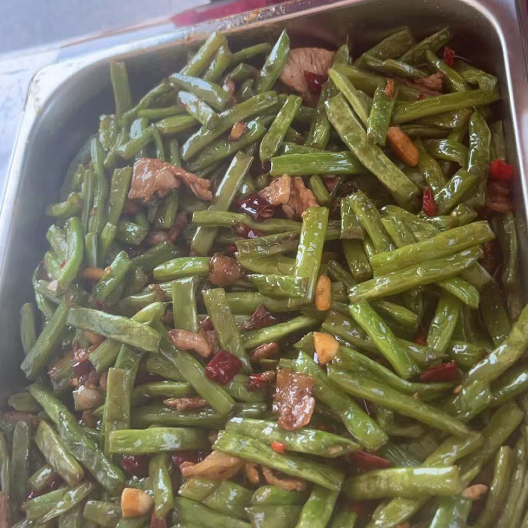 豆角炒肉，豆角炒肉