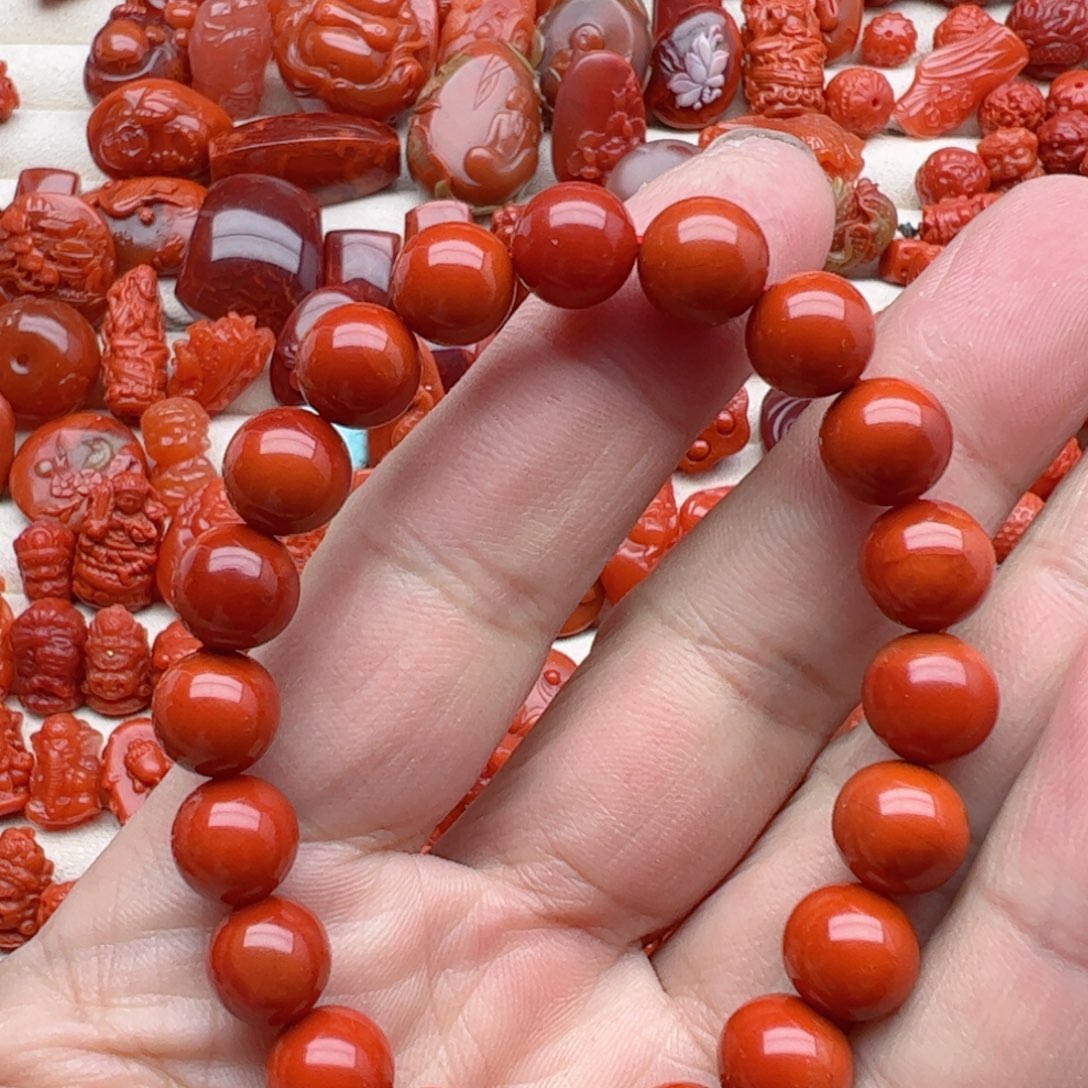 南红玛瑙配饰未镶嵌