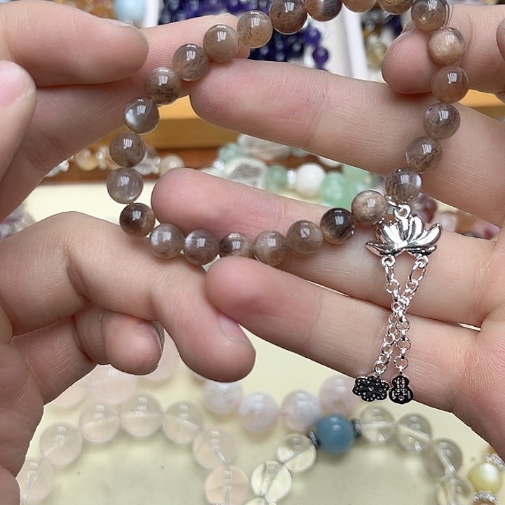 水晶手链未镶嵌黑金骨干