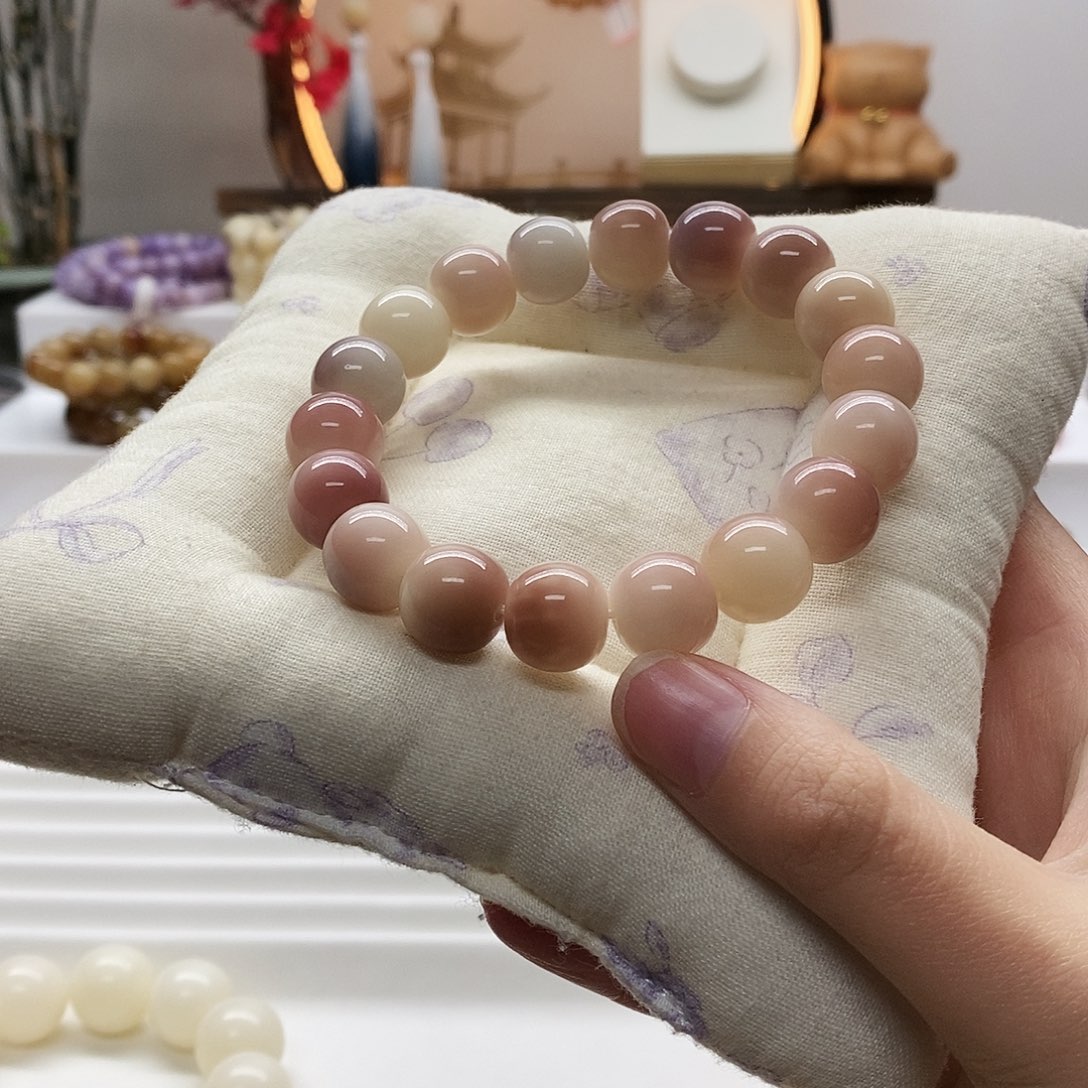 车****菩提精致油润细腻