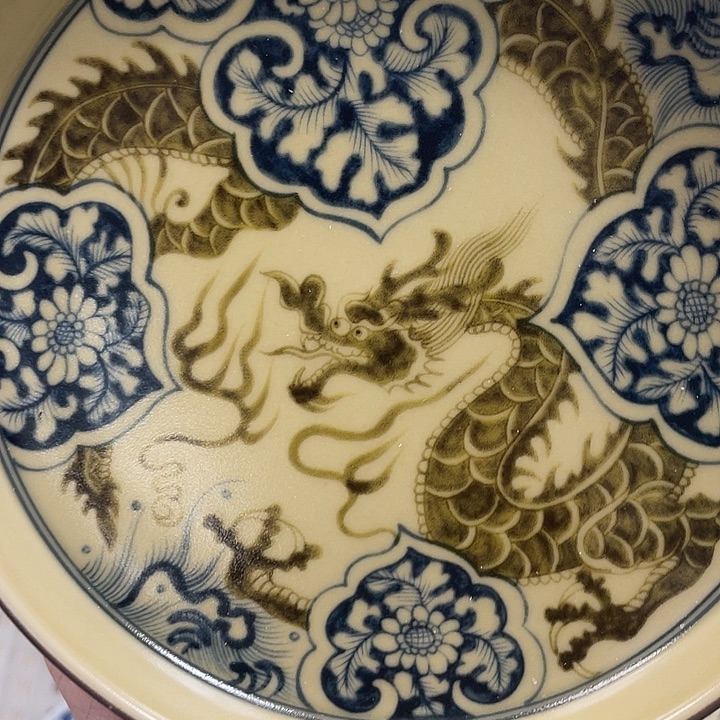 瓷片景德镇釉里金如意穿花龙大壶承