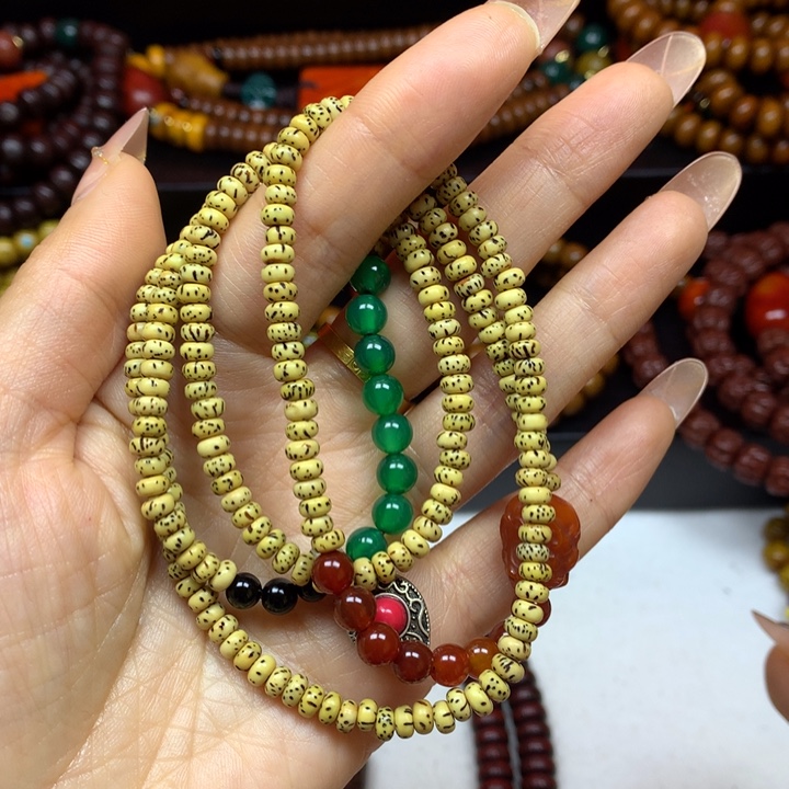 星月菩提吊坠菩提