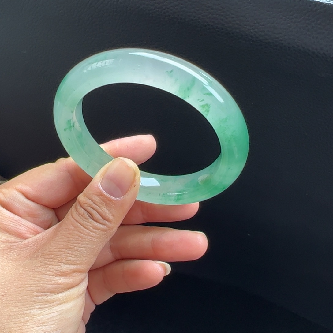 金***金石英质玉未镶嵌手镯非洲翠54