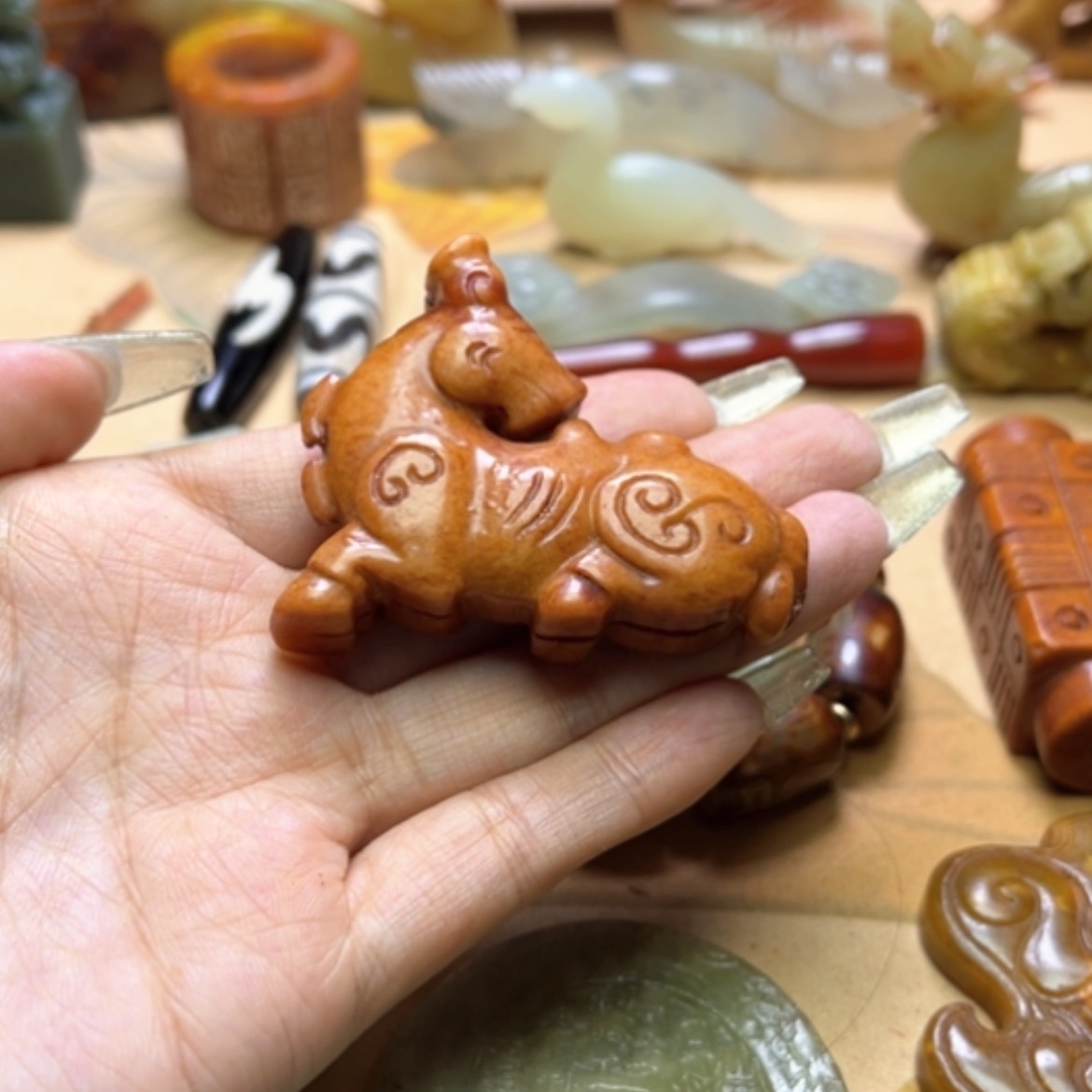 【闪购商品】蛇纹石玉颈饰未镶嵌