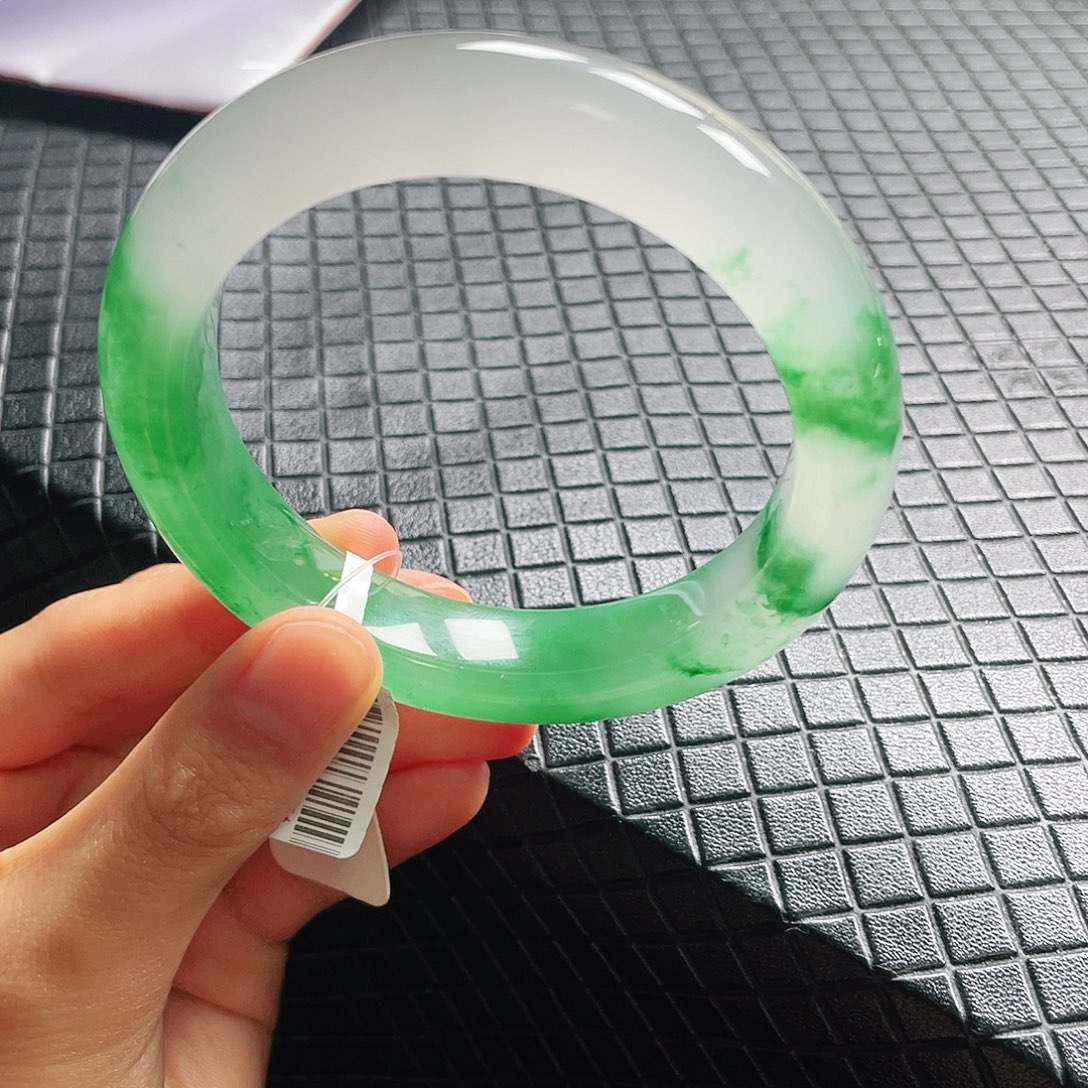 未镶嵌手镯5657石英质玉