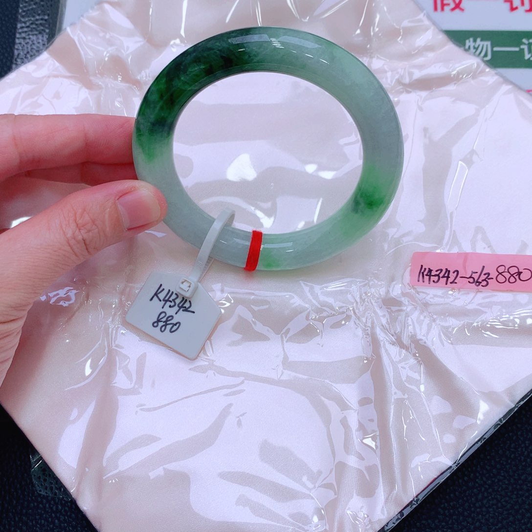 未镶嵌手镯翡翠缅甸翡翠手镯 