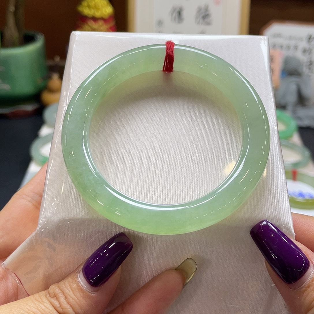 翡翠未镶嵌手镯15 号链接