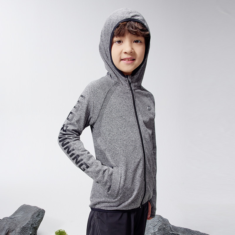 UTO/悠途儿童连帽外套春秋户外运动跑步保暖舒适长袖拉链衫速干