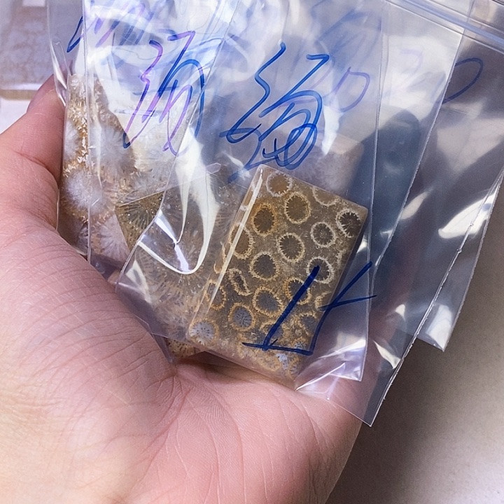 硅化玉颈饰合金汤**元