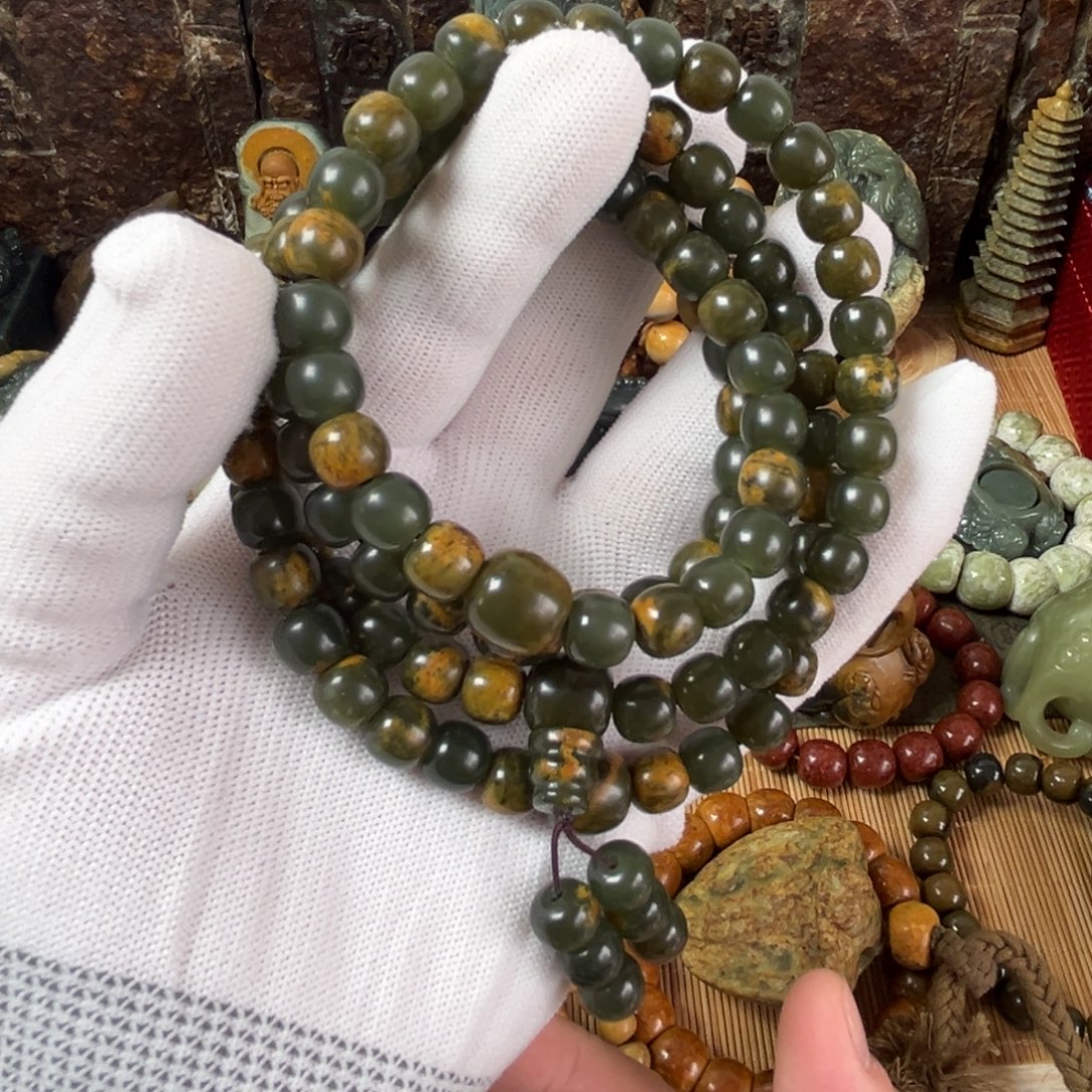 Y***2岫岩河磨玉（透闪石质玉）未镶嵌手串