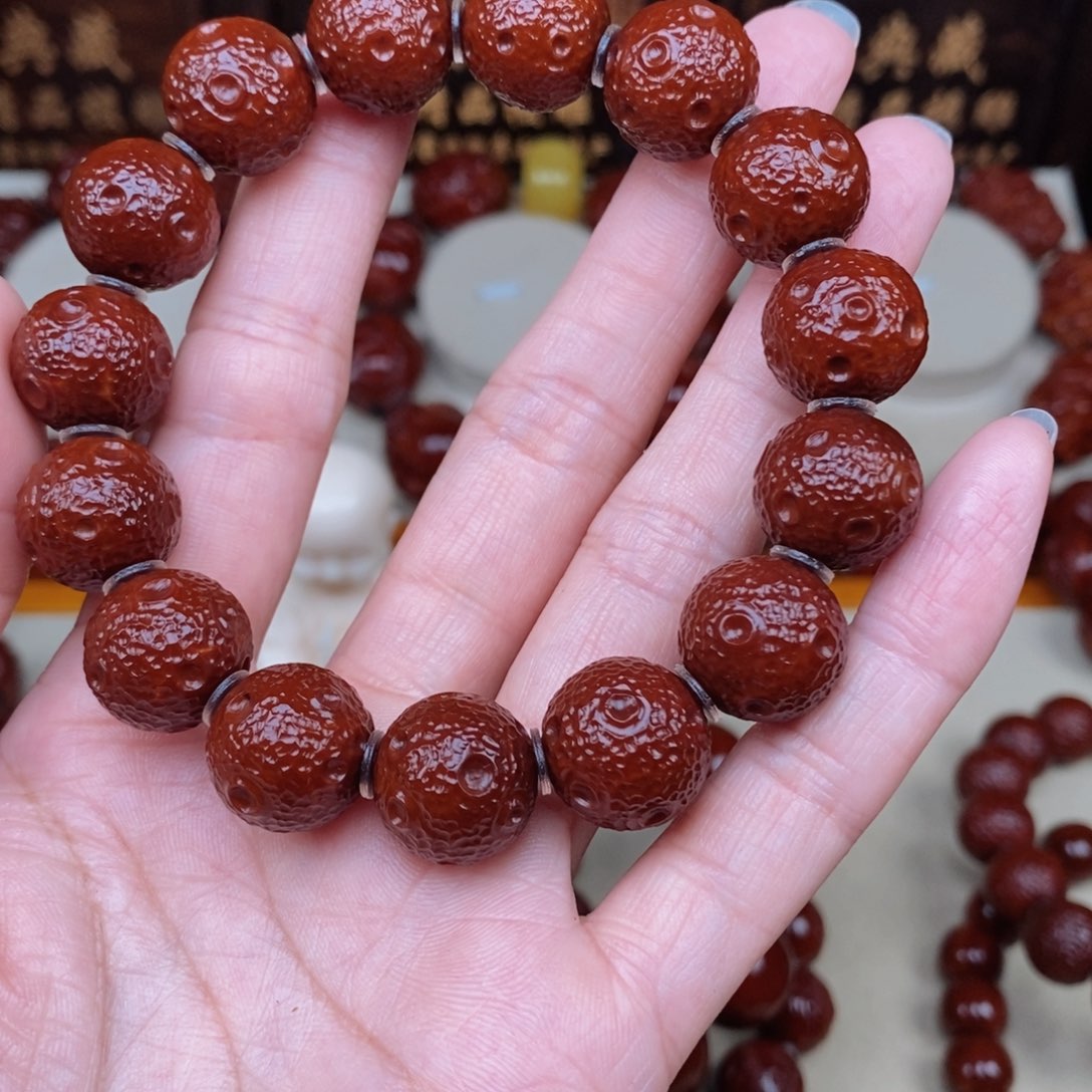 n***3橄榄核吊坠星空核雕