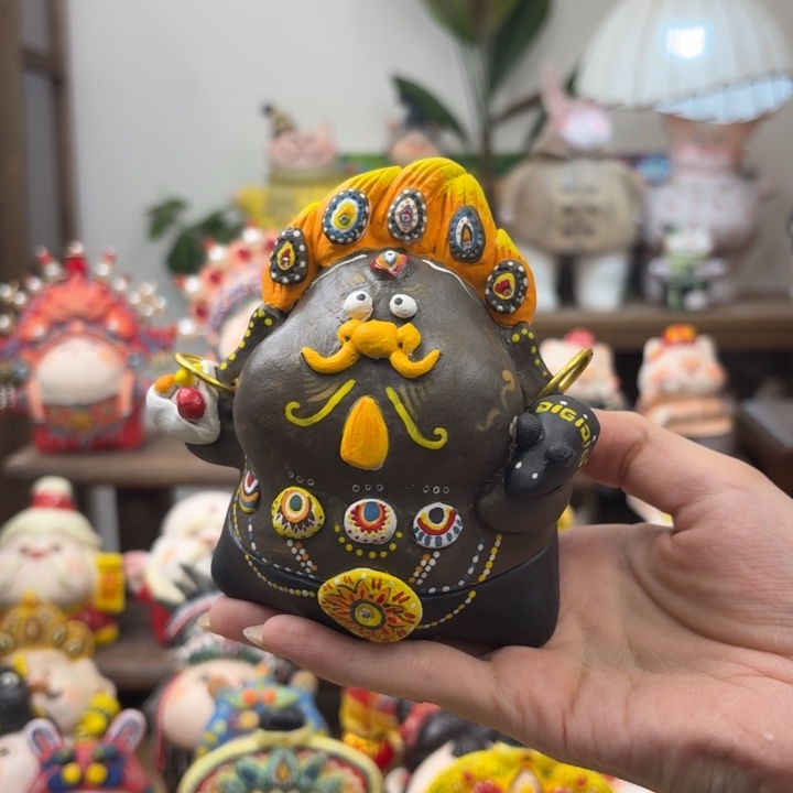 摆件手捏陶艺摆件