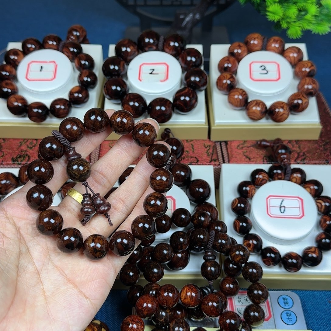 乡***人花梨木类黄花梨1.5