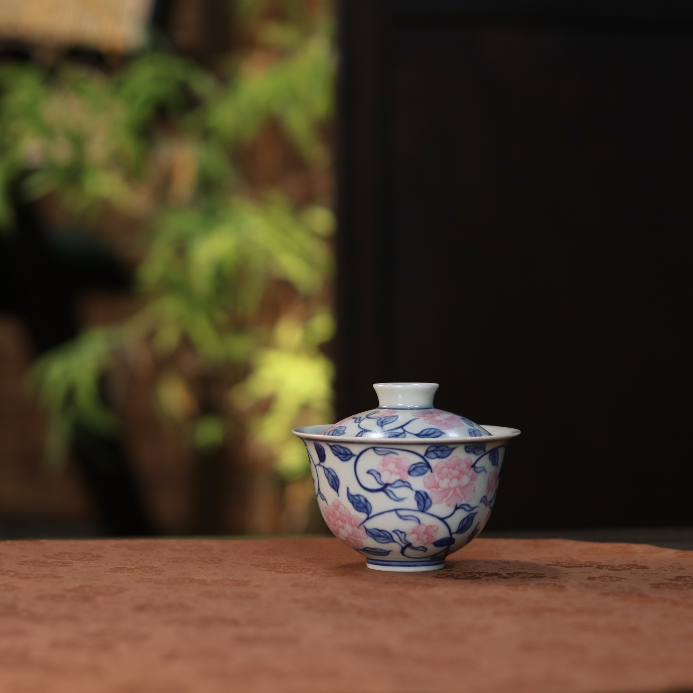 望野生香 景德镇手绘青花斗彩千叶牡丹盖碗 茶道茶具 120cc