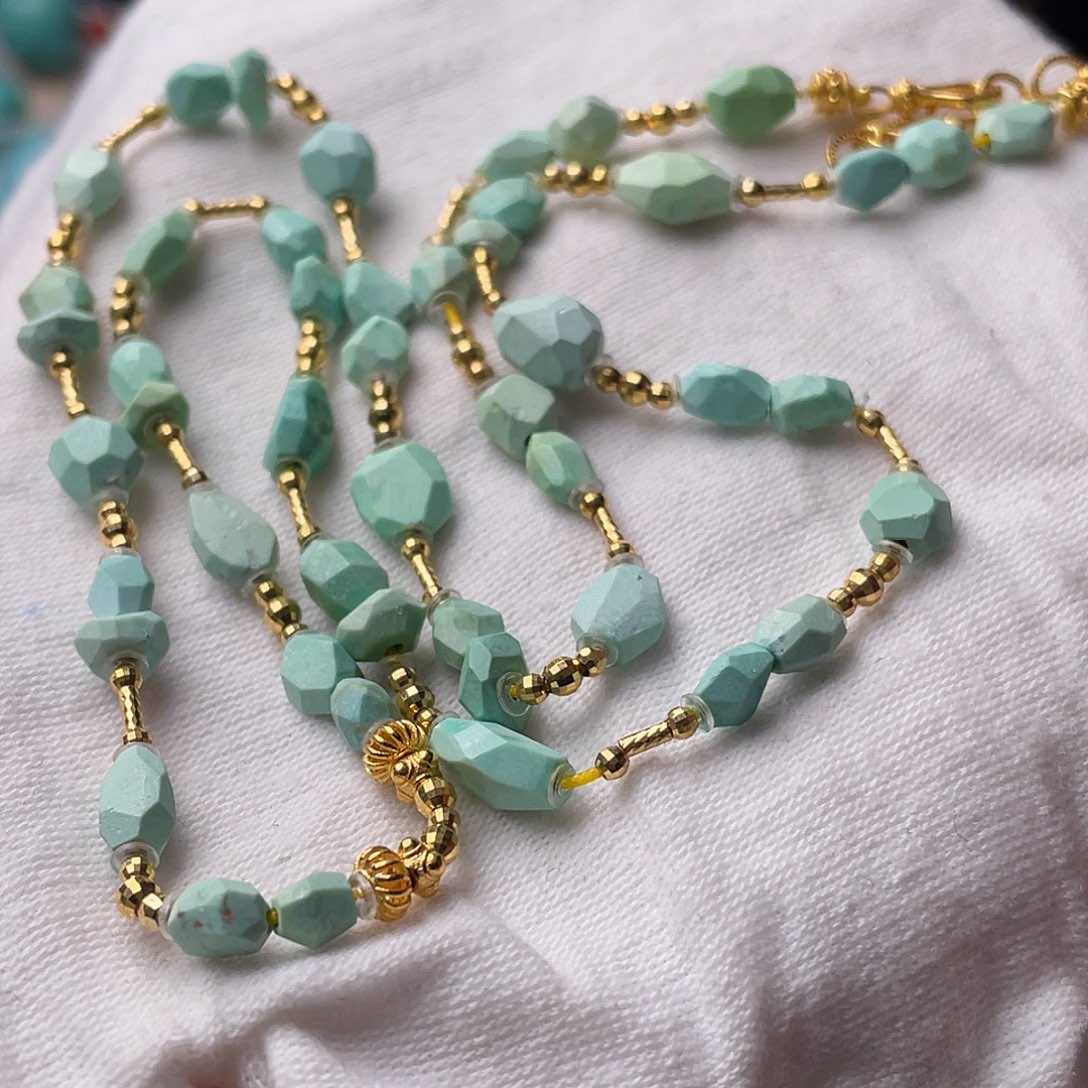 绿松石珠宝奇石18K金镶嵌