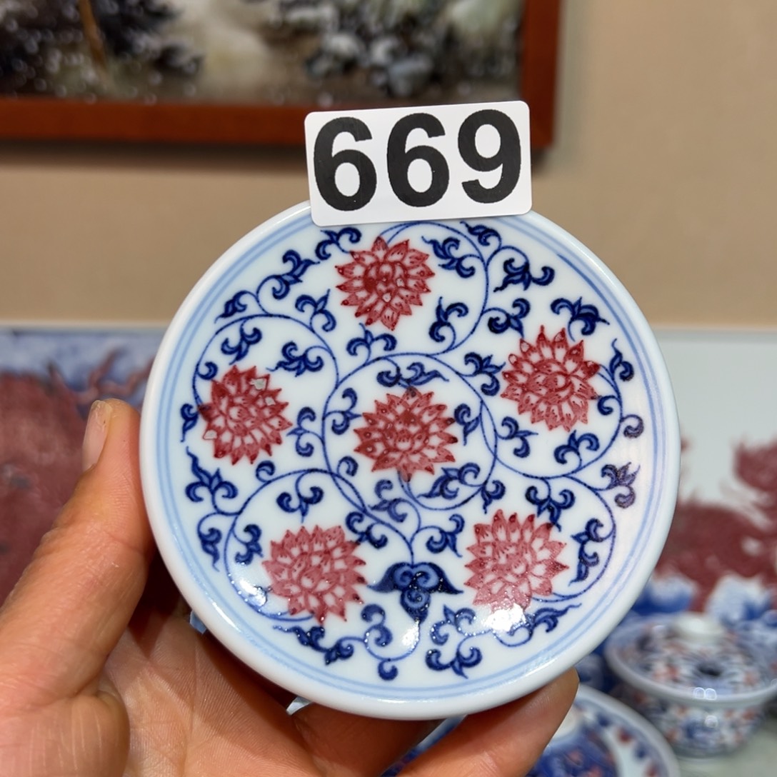 现代瓷青花釉里红工艺