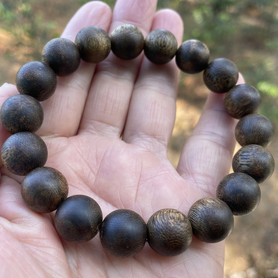 沉香99沉高油卡12重量15克➕单圈手串