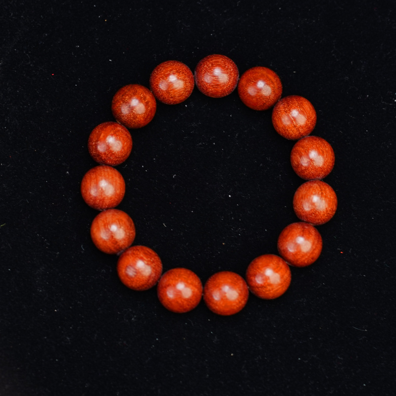 S 0167 精品小叶紫檀手串（无礼盒）