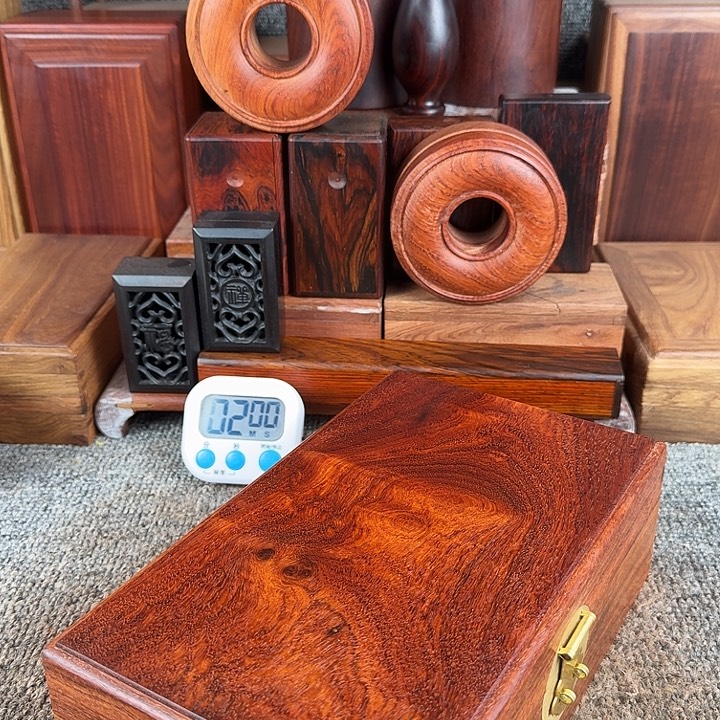 大****大果紫檀（缅甸花梨）