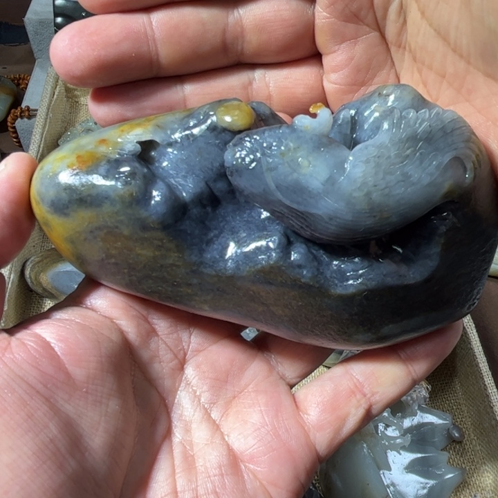 瘦***王和田玉未镶嵌摆件