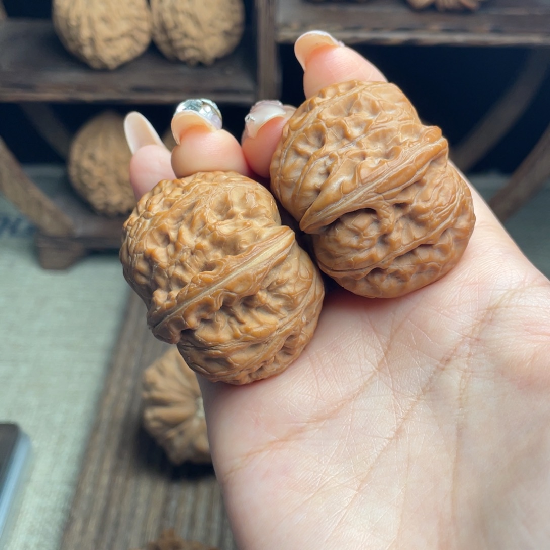 阿***咔木质元宝42 全品白茬精配毕业红皮