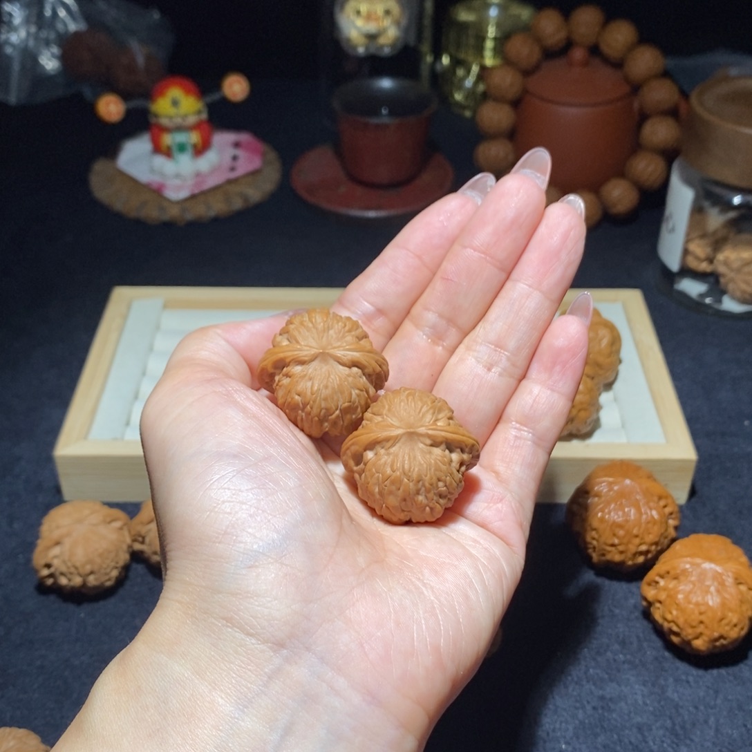 文玩核桃吊坠石子磨32