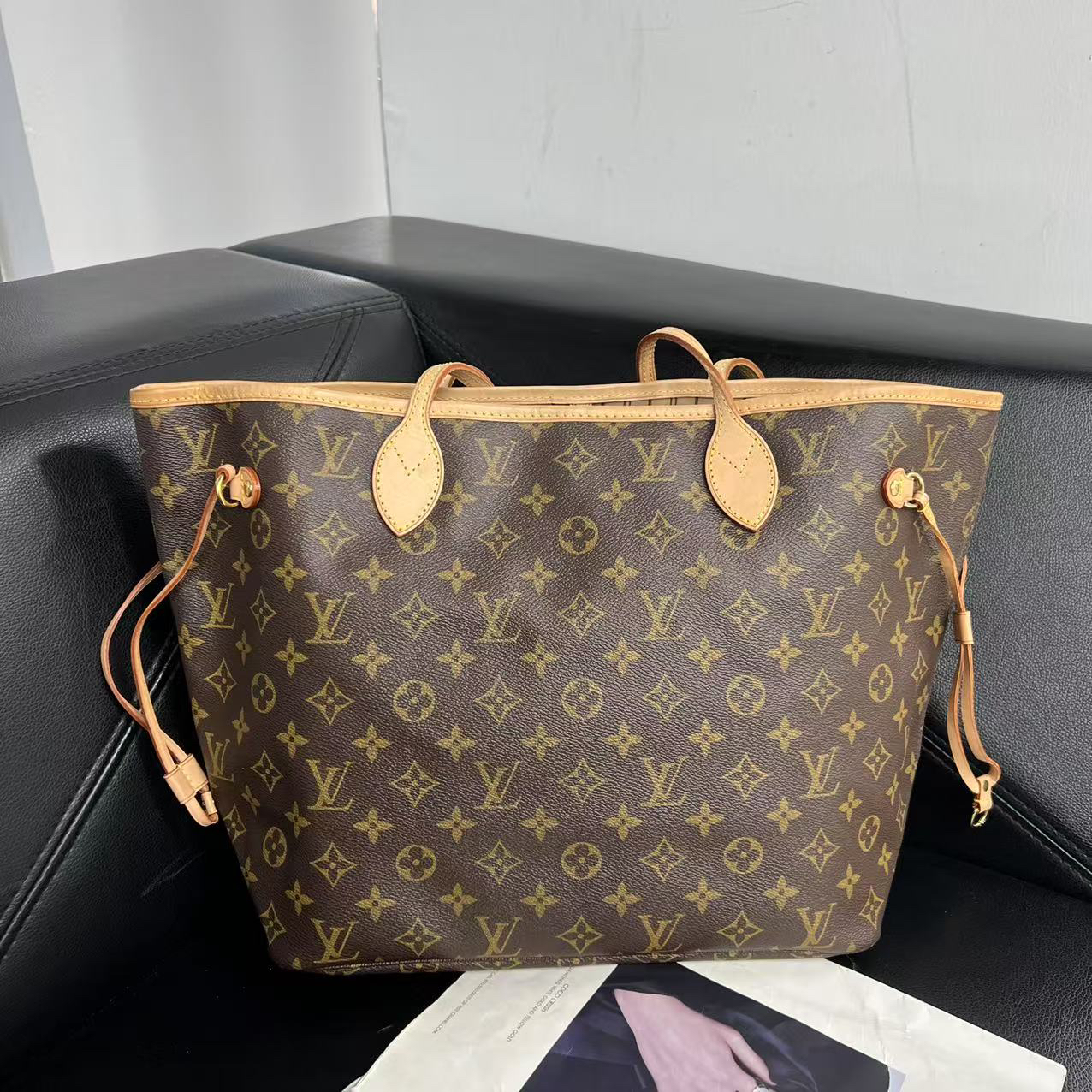 95新 LouisVuitton/路易威登 捐金沉珠/老花中号nf单肩