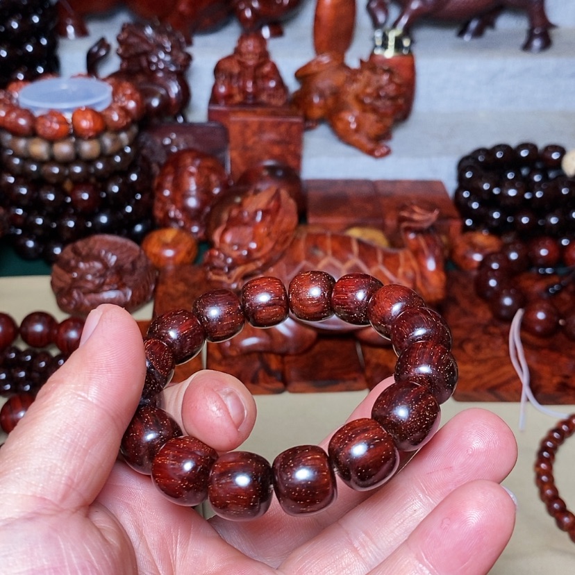 【闪购商品】檀香紫檀（小叶紫檀）