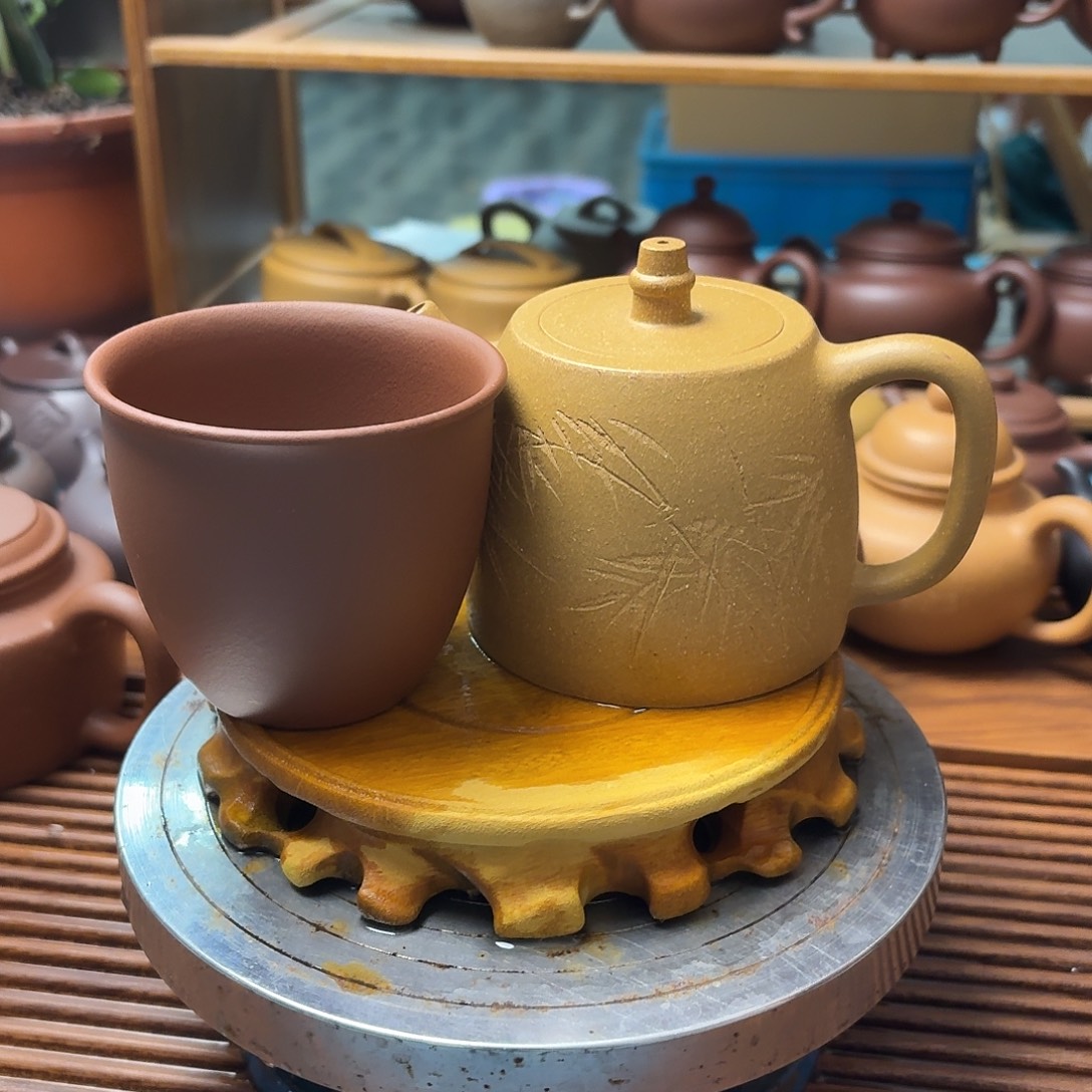 茶壶紫砂半手工制作
