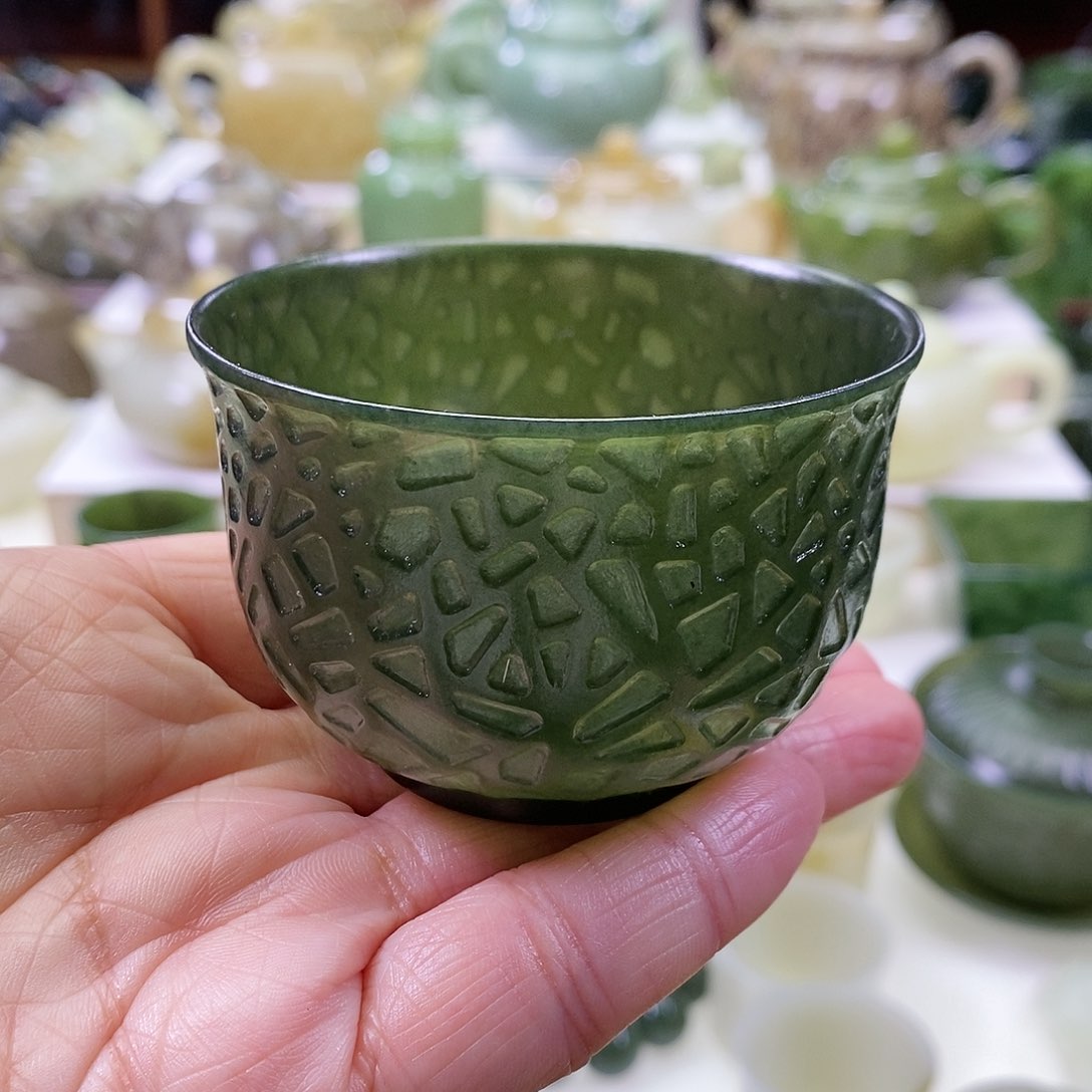 和田玉茶杯未镶嵌