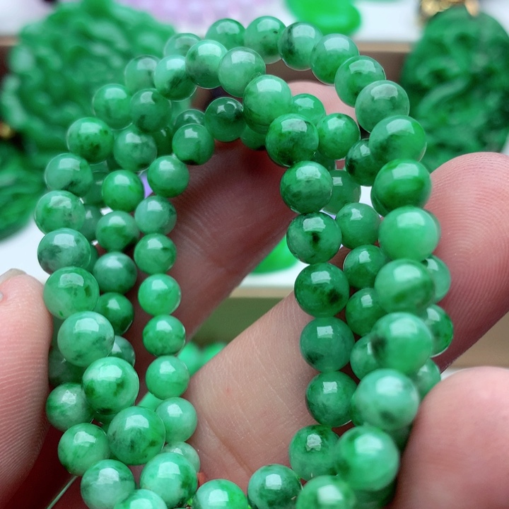 翡翠未镶嵌毛衣链