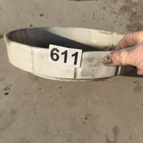 泥塑大深盘一个陶瓷