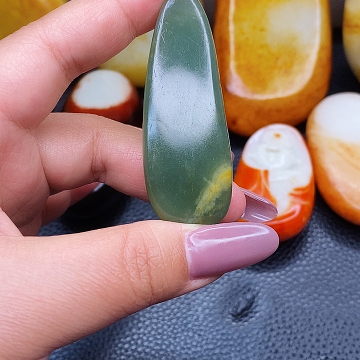 未镶嵌和田玉挂件