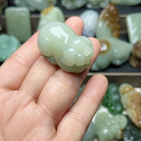 和田玉颈饰未镶嵌?****j