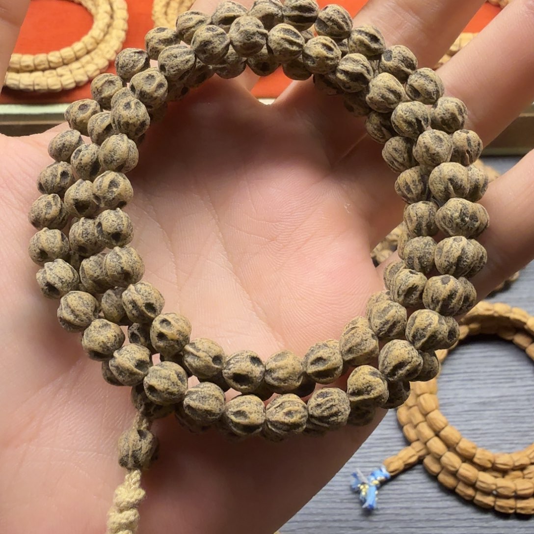 品***辣吊坠柏香籽/百香籽