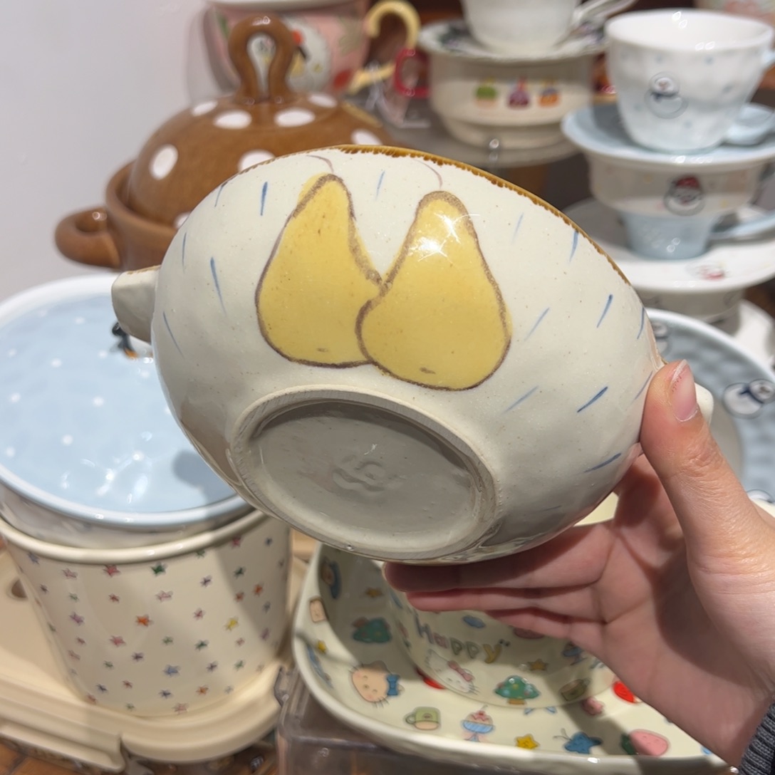 粗陶手作鸭梨双耳碗