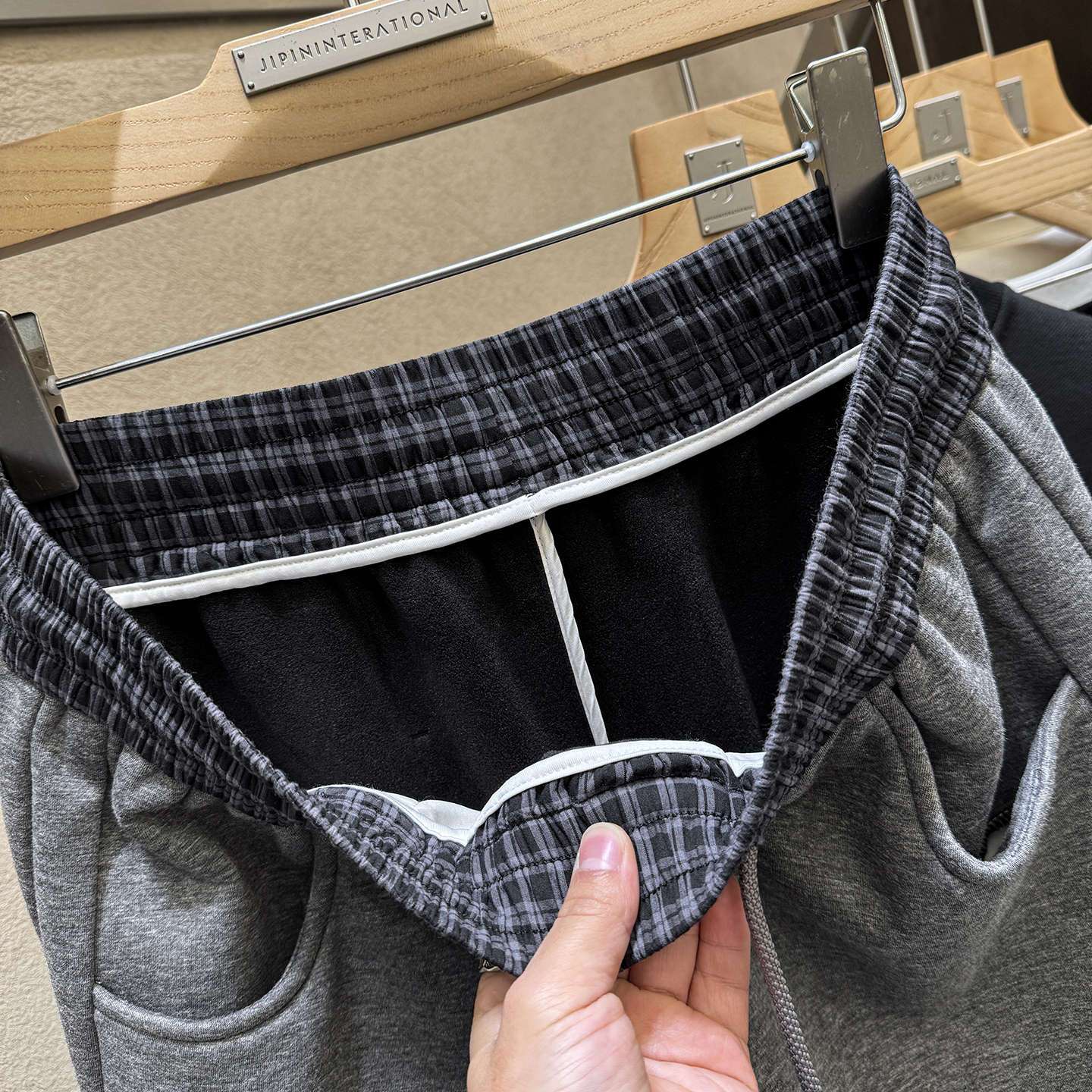 莫代尔棉！帅的掉渣！弯刀阔腿裤！抓绒厚实保暖弹力男宽松休闲裤