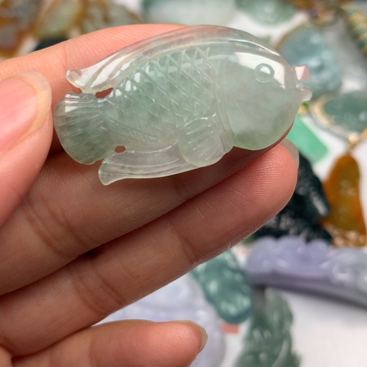 翡翠未镶嵌颈饰翡翠