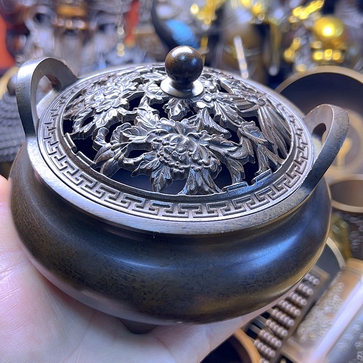 铜1223336656778998776788