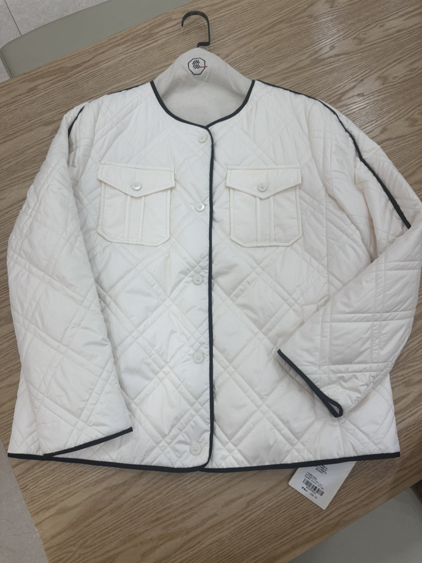 小香风白色短款棉服