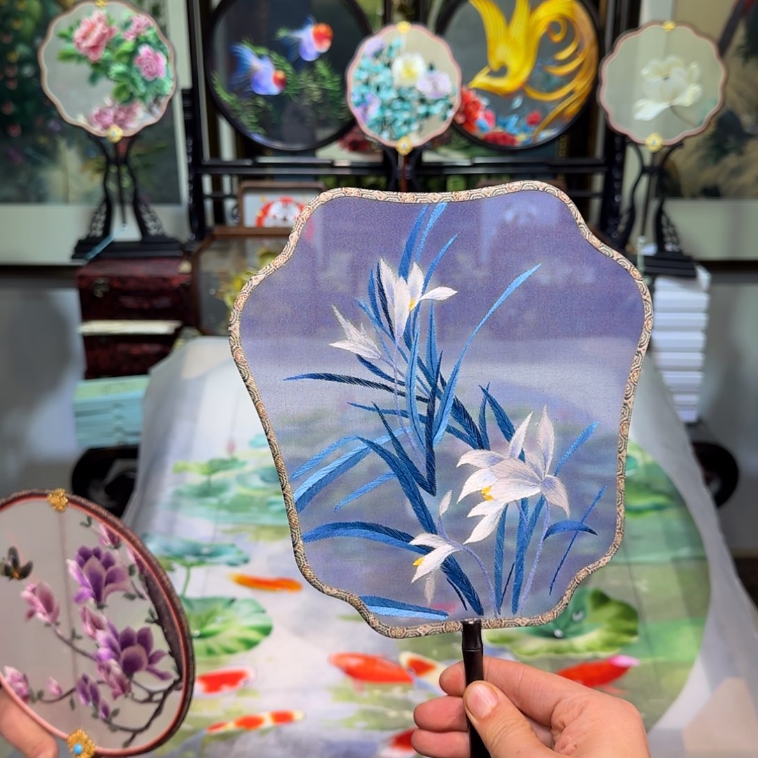 刺绣刺绣工艺精湛