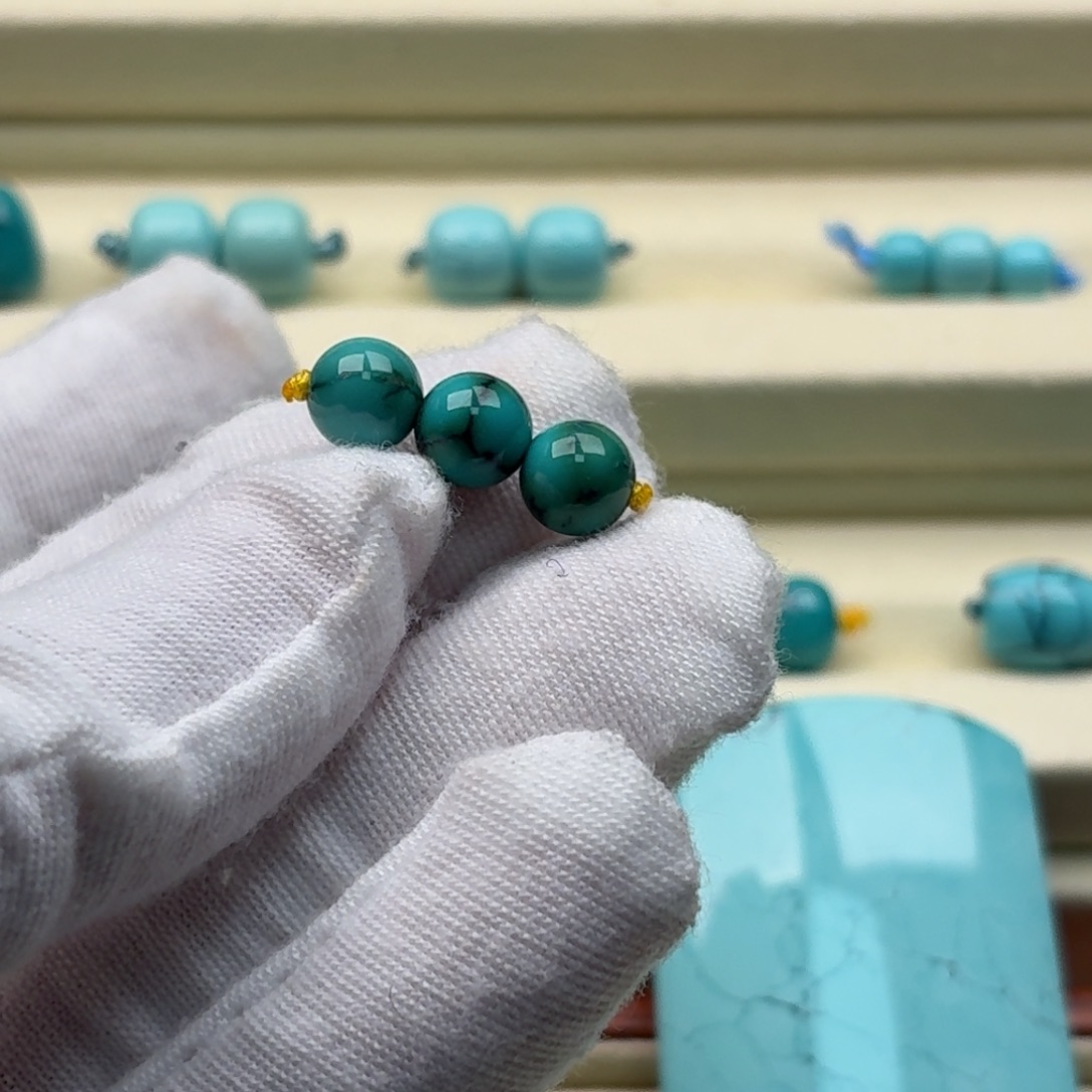 安***绿松石未镶嵌珠宝奇石