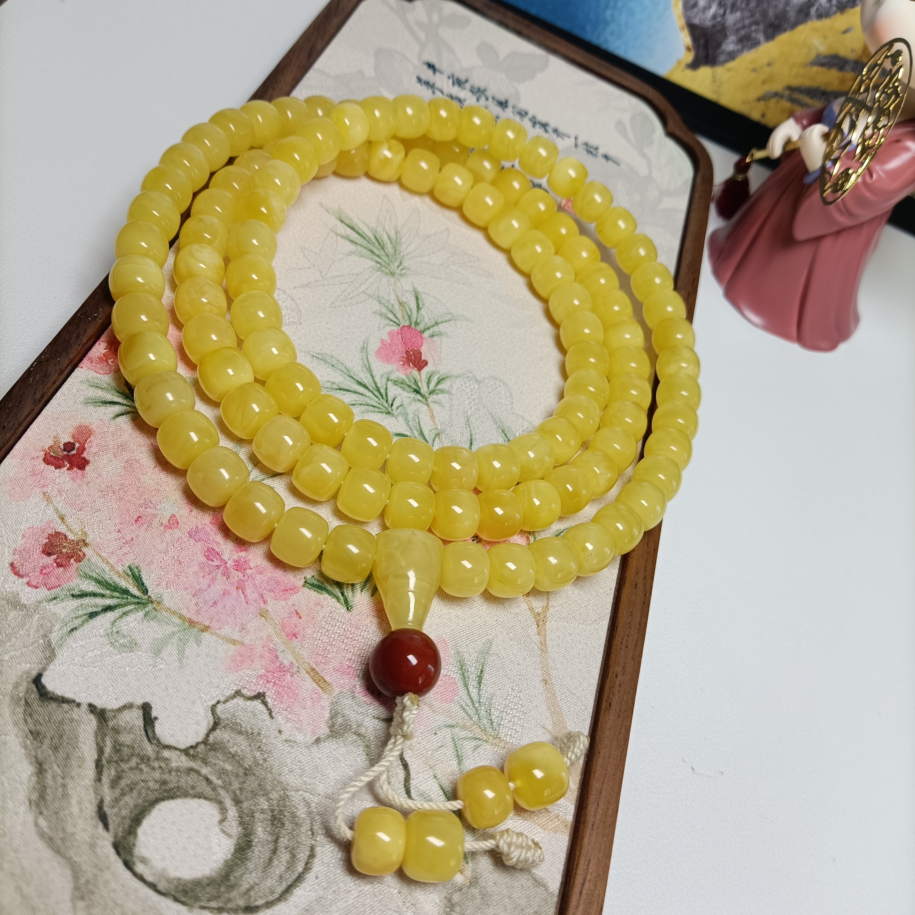10.3精工纯色暴力鸡油黄老型108佛珠长链~天然~俄料~色匀~4766