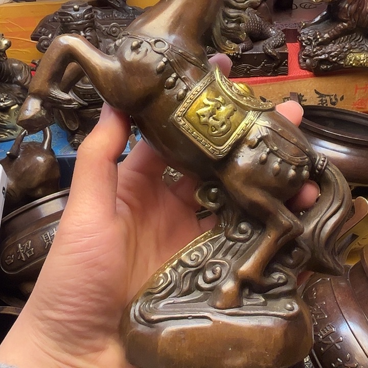 精美铜器摆件下单