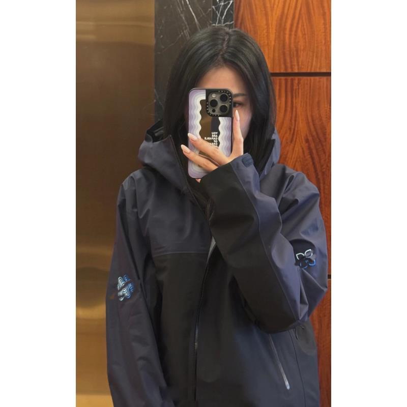 松赞纳木错联名全溢胶男女户外防风防水连帽薄款冲锋衣