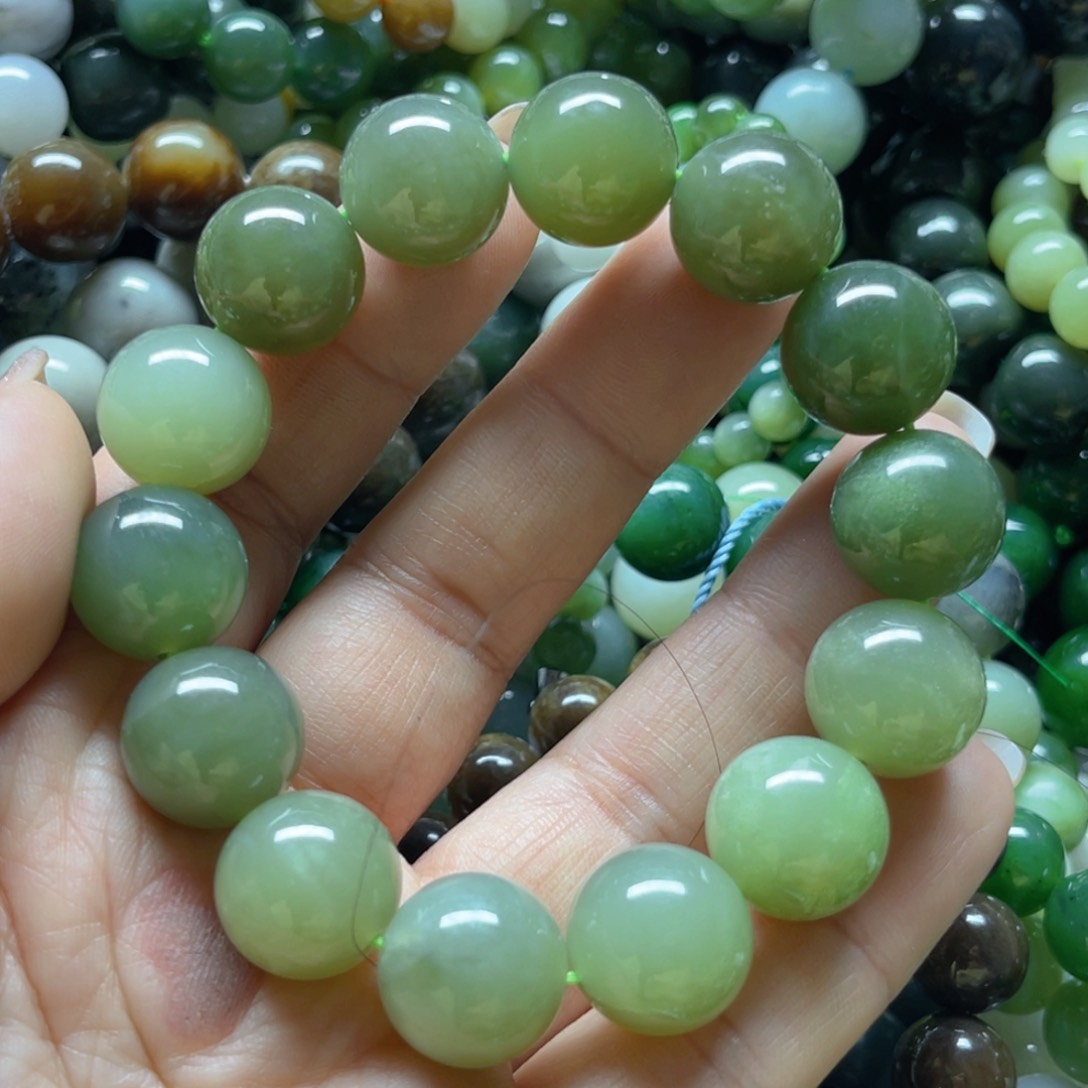 和田玉手链未镶嵌