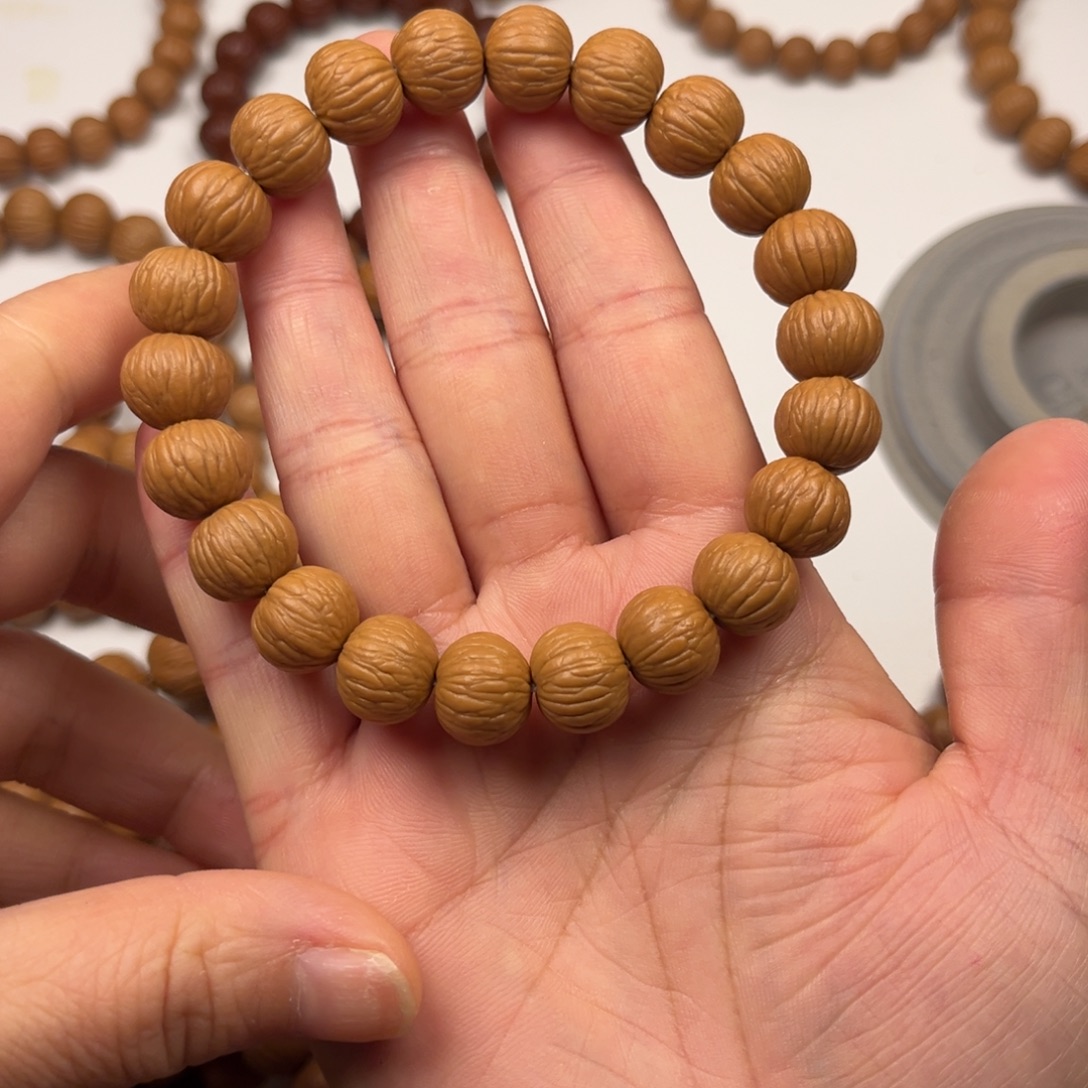 子***鱼吊坠猴头核桃土豪